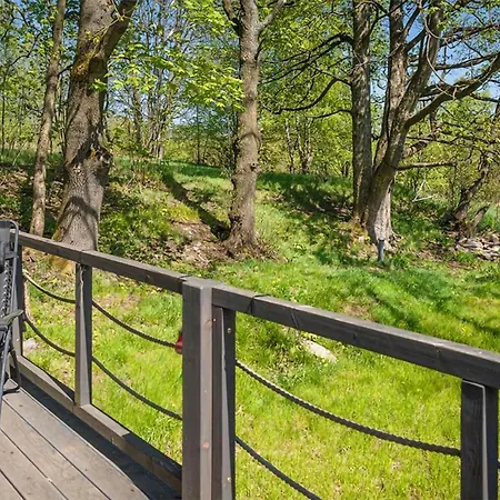 Dom wakacyjny Lovely In With Sauna *